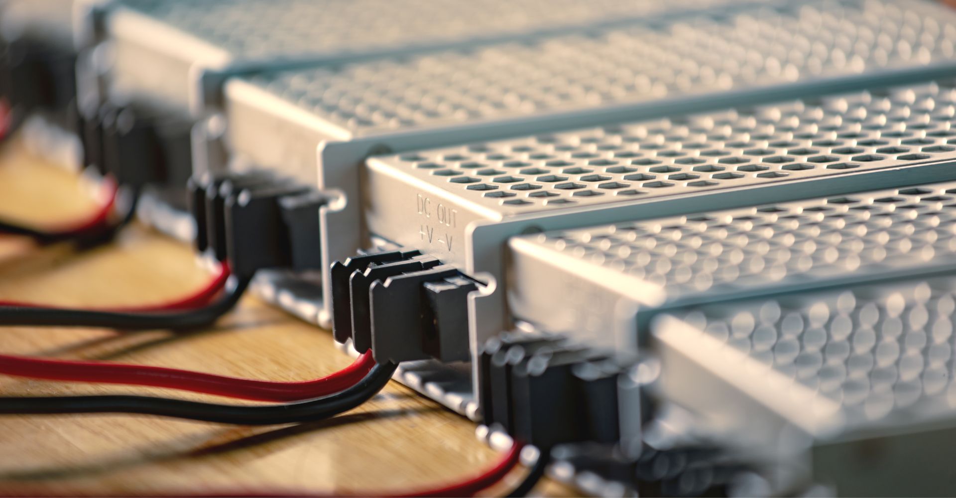 Power Supply & Signal Integrity Systems eMergy Tech
